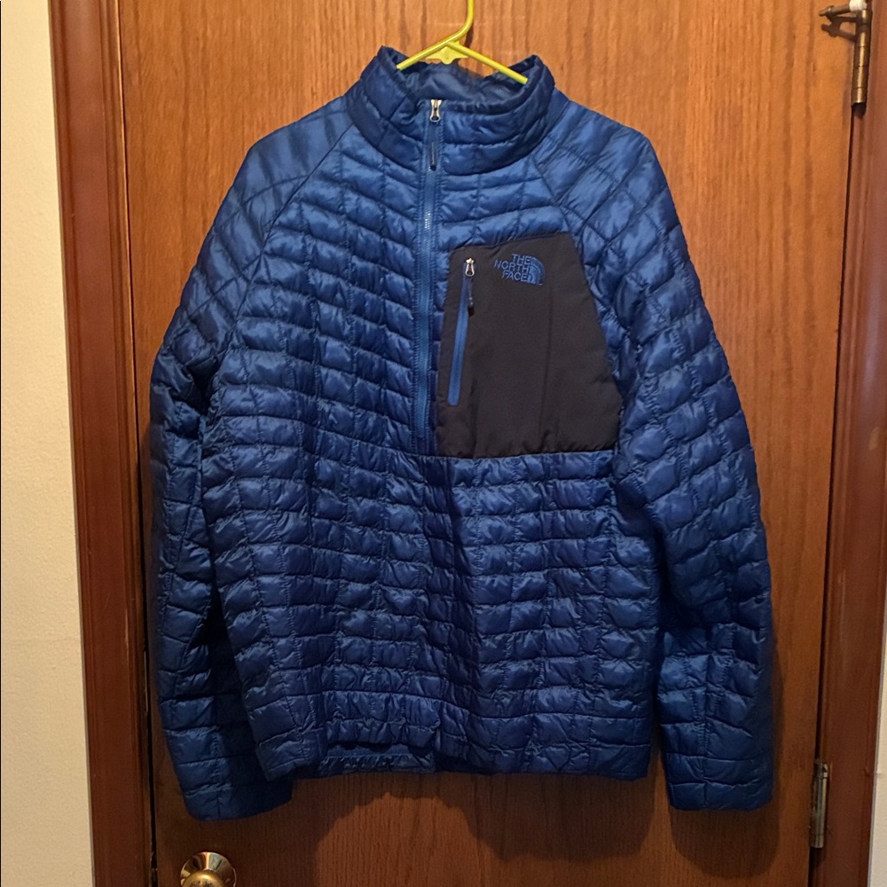 The North Face Men's Blue Quilted Puffer Jacket